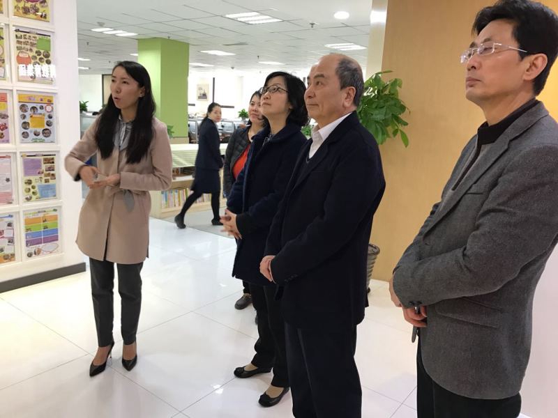 区委常委李红珍走访七宝镇台资企业